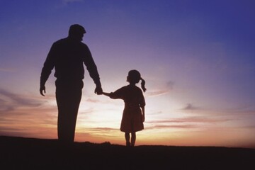 خاطره سازی با دخترتان توصیه‌های کمتر شنیده شده به پدرها