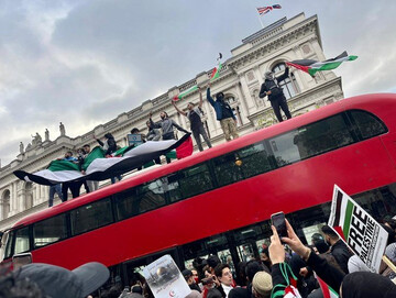 تظاهرات همبستگی با مردم فلسطین در لندن و شهرهای آمریکا