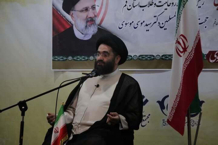 حوزه و حوزویان به دنبال تحقق مبانی انقلاب در جامعه هستند موسوی