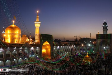 نقاره‌زنی در آستانه میلاد حضرت رضا(ع)