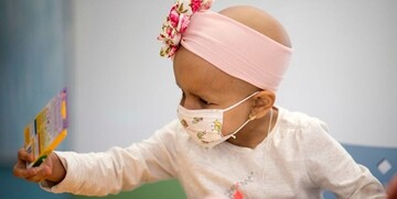 صندوق «فرشته مهربون»، یارکمکی کودکان مبتلا به سرطان/ وقتی کودک بهبودیافته، کارشناس خرید جایزه بچه‌های سرطانی می‌شود