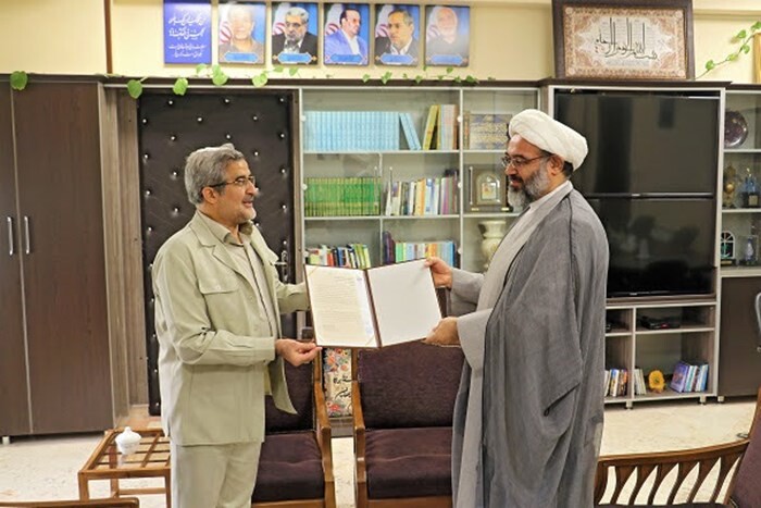 قدردانی رئیس کمیته امداد از مدیرکل و کارکنان صدا و سیمای مرکز قم رئیس کمیته امداد