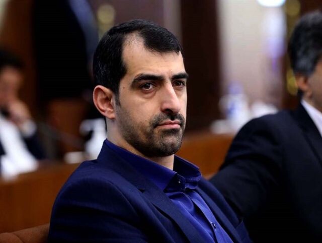 رئیس فدراسیون بسکتبال