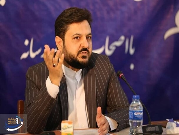 شاهد نگاه ساده و سطحی به فضای مجازی هستیم/ رقم زدن اقتدار ، اعتبار و آینده کشور با فضای مجازی است سید محمدحسین چاوشیان