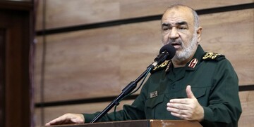 سرلشکر سلامی: سپاه با تمام توان وارد صحنه کمک‌رسانی به زلزله‌زدگان خوی شده است