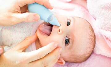 گرفتگی بینی، عطسه و سکسکه در نوزادان
