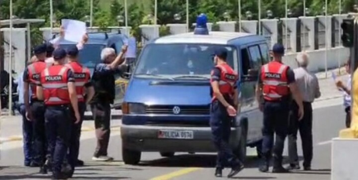 پلیس آلبانی