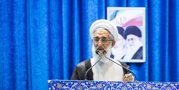 حجت‌الاسلام صدیقی: عاملان قرآن‌سوزی در حقیقت خودسوزی می‌کنند