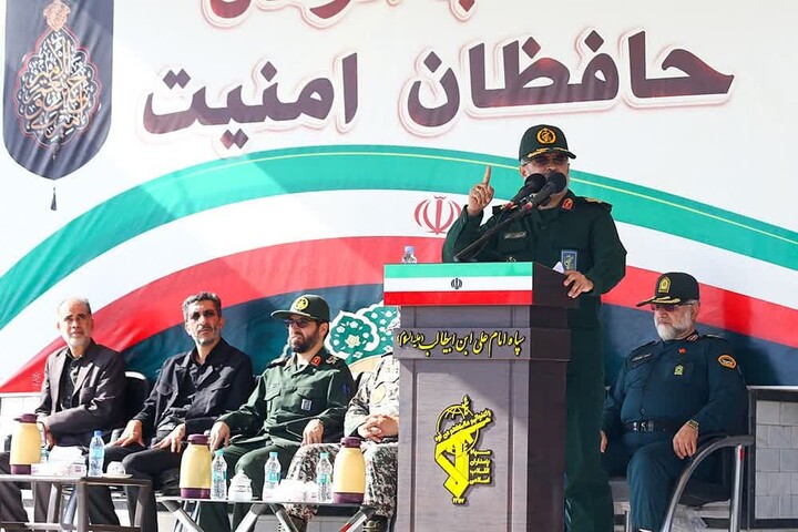 فتنهی، فتنهگران را در نطفه خفه خواهیم کرد سردار محمدرضا موحد
