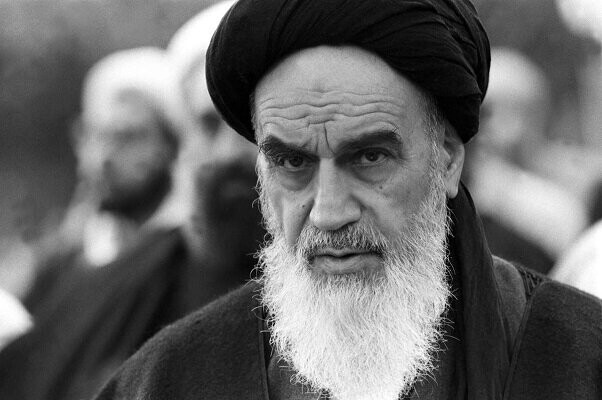 جایگاه زن در اندیشه امام خمینی