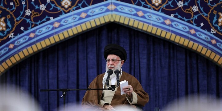 جمعی از تولیدکنندگان و فعالان اقتصادی با رهبر انقلاب دیدار میکنند رهبر انقلاب