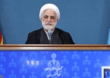 دشمن از طرق مختلف درصدد ایجاد ناامنی و اختلاف در کشور است