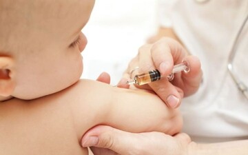 واکسیناسیون کشوری روتاویروس و پنوموک در هفت استان آغاز شد