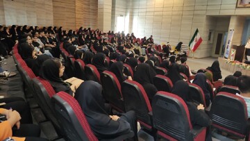 کارگاه آموزشی مربی همیاران اجتماعی استان فارس برگزار شد + تصاویر