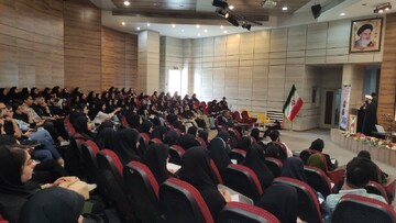 کارگاه آموزشی مربی همیاران اجتماعی استان فارس برگزار شد + تصاویر