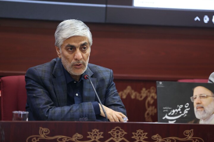 وزیر ورزش و جوانان