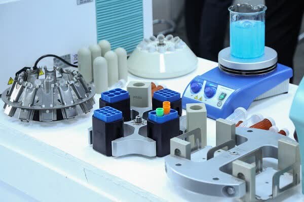 محققان کشور ایمپلنتهایی با قابلیت جذب توسط بدن ساختند ایمپلنت