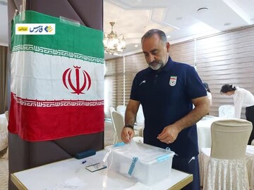 حضور گسترده جامعه ورزش در دور دوم انتخابات ریاست جمهوری