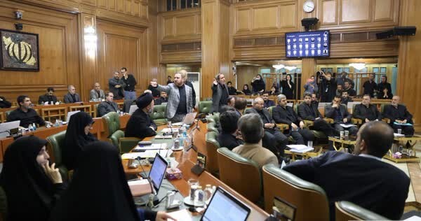 موضعگیری در ایران، هورا کشیدن در اینترنشنال اینترنشنال