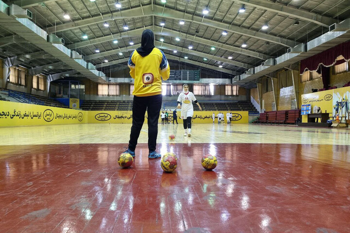 دعوت از ۲۶ بازیکن به اردوی تیم ملی هندبال زنان سرمربی تیم ملی هندبال زنان