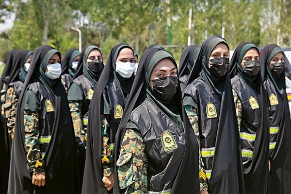 مهمترین مأموریت زنان یگان ویژه چیست؟ زنان یگان ویژه