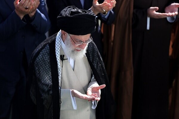 بیانات رهبر انقلاب پیرامون دعای «یا مَن اَرجوُه لِکُلّ خَیر» رهبر