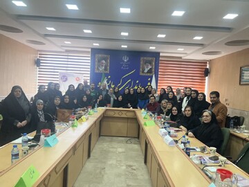 برگزاری کارگاه آموزشی تربیت مربی همیاران و مراقبین اجتماعی کرمانشاه