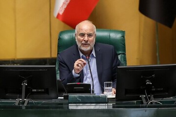 قالیباف: تعرض به ایران آتش زدن بشکه باروت است