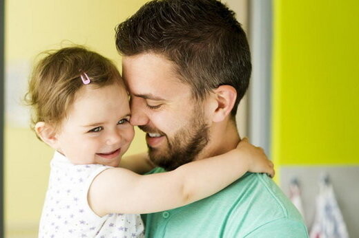 محبت های کوچک، اثرات بزرگ؛ نسخهای برای تربیت فرزند شاد محبت