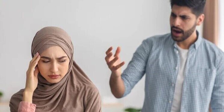 چگونه تحقیر همسر بنیان خانواده را متلاشی می‌کند؟