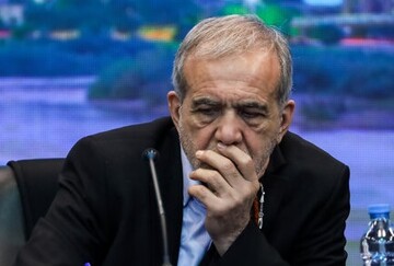 پزشکیان: احساس زندانی شدن دارم اما از سویی لذت‌بخش است