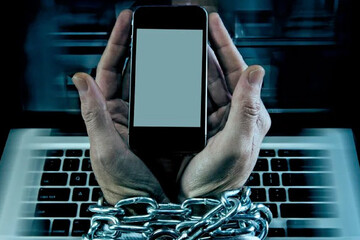 اعتیاد به فضای مجازی اولین قربانی را گرفت