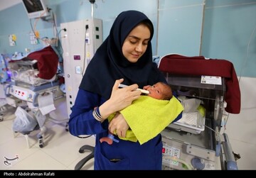 افزایش ۳۰ درصدی حقوق ماماهای فعال در حوزه جوانی جمعیت