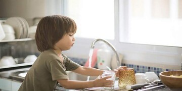 استقلال از کودکی؛ راهکارهایی برای تربیت نسل توانمند