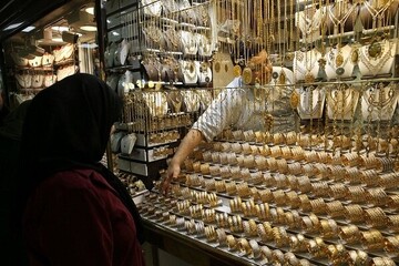 تداوم نوسانات جزئی قیمت طلا و سکه