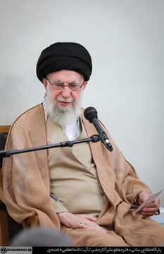 دیدار رهبر معظم انقلاب اسلامی با اعضای ستاد برگزاری کنگره ملی شهدای امدادگر +عکس