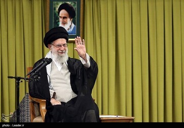 دیدار جمعی از معلمان با رهبر معظم انقلاب