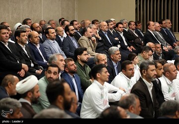 دیدار جمعی از معلمان با رهبر معظم انقلاب