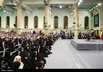دیدار جمعی از معلمان با رهبر معظم انقلاب