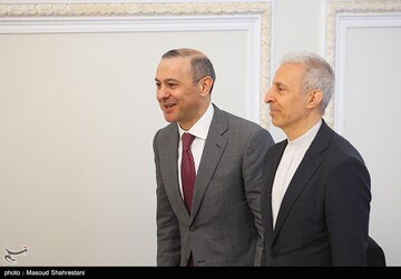 دیدارهای عراقچی با دبیر شورای عالی امنیت ملی ارمنستان و وزیر امور خارجه تاجیکستان