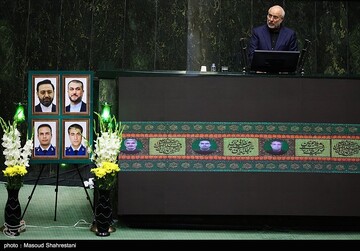 مراسم بزرگداشت شهدای خدمت در مجلس شورای اسلامی