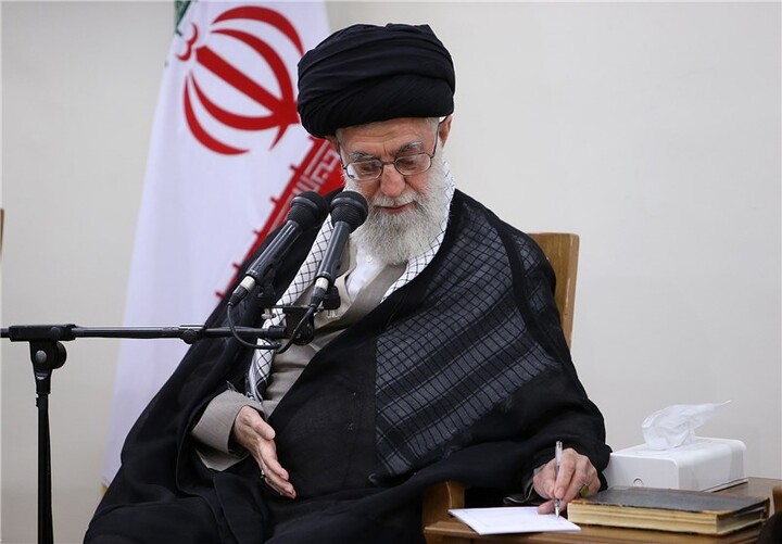 آیت الله خامنه ای