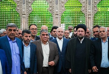 تجدید میثاق نمایندگان مجلس با آرمان‌های امام خمینی(ره)