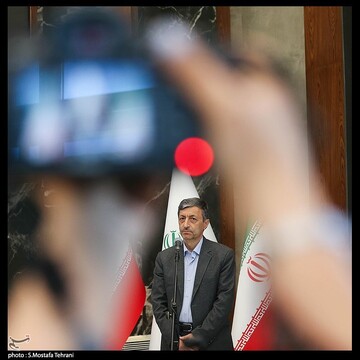 رونمایی از ٢٣ داروی جدید گروه سلامت و دارویی برکت