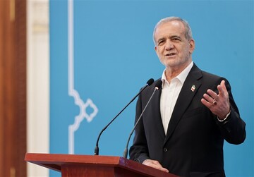 دانشگاه‌ها می‌توانند بسیاری از مشکلات کشور را حل کنند