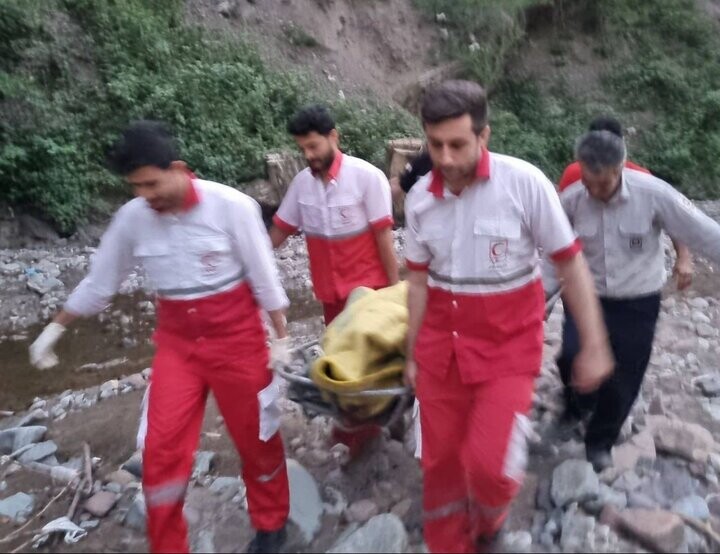 غرق شدگی و مصدومیت اعضای یک خانواده در رودخانه چالوس مازندران