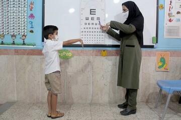 خدمات آنلاین «سنجش سلامت» نوآموزان برقرار است/ مراکز سنجش تعطیل شده، جهت نوبت دهی جدید، با والدین تماس می‌گیرند