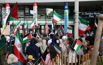 محکومیت حملات رژیم صهیونیستی به فلسطین و ایران در تظاهراتی در وین