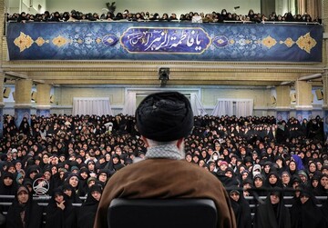 نامه جمعی از بانوان به رهبر انقلاب؛ قیام زنان ایرانی علیه تعلیق زندگی