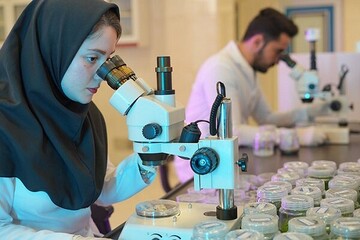 همبستگی فعالان علمی در برابر جنگ تحمیلی دشمنان علیه علم و فناوری